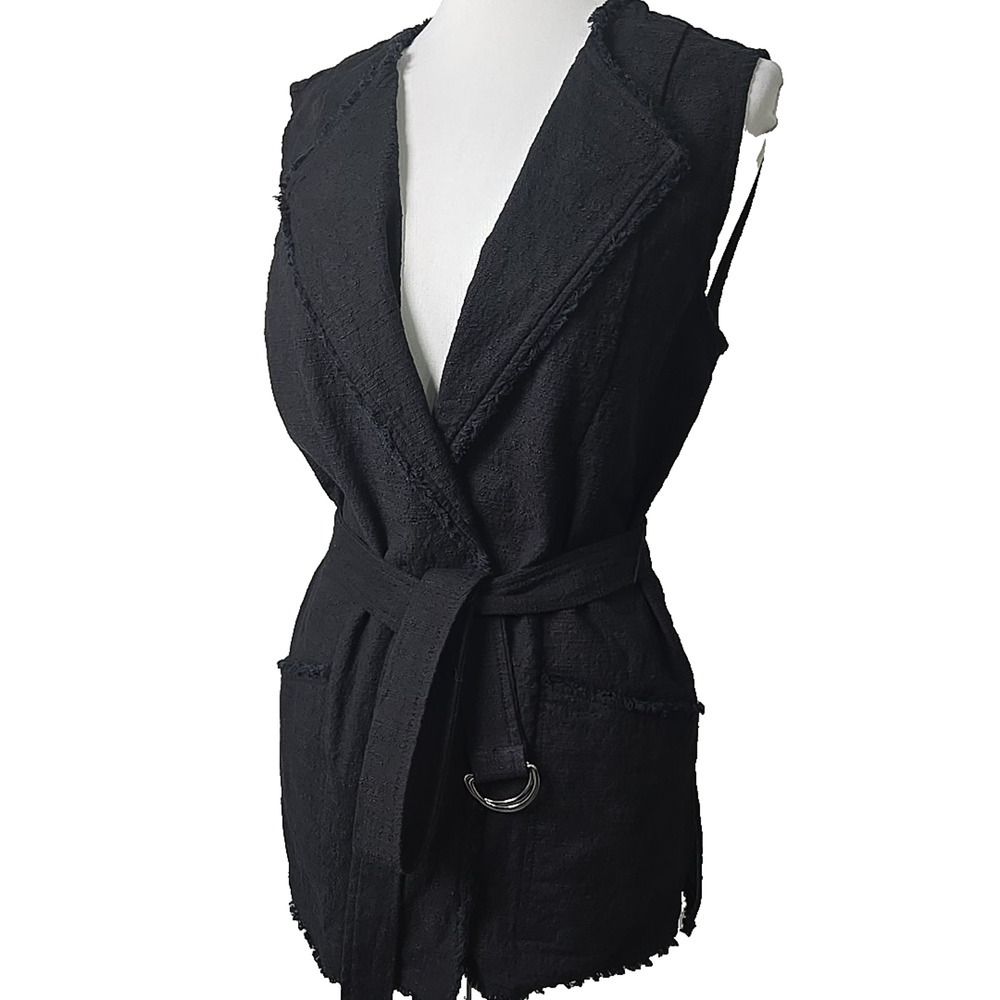 ATTYRE Women's Black Textured Belted Vest‎ Size 12